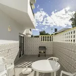 Areias De Sao Joao 2br - Shared Pool & Terrace, By Hopstays Appartamento Albufeira