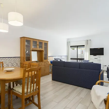 Areias De Sao Joao 2br - Shared Pool & Terrace, By Hopstays * البوفيرا