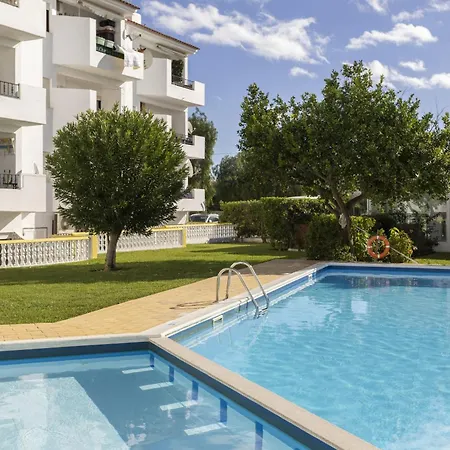 Areias De Sao Joao 2br - Shared Pool & Terrace, By Hopstays Lejlighed