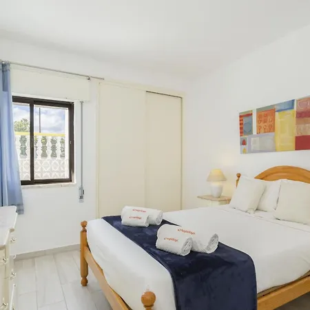 Lejlighed Areias De Sao Joao 2br - Shared Pool & Terrace, By Hopstays